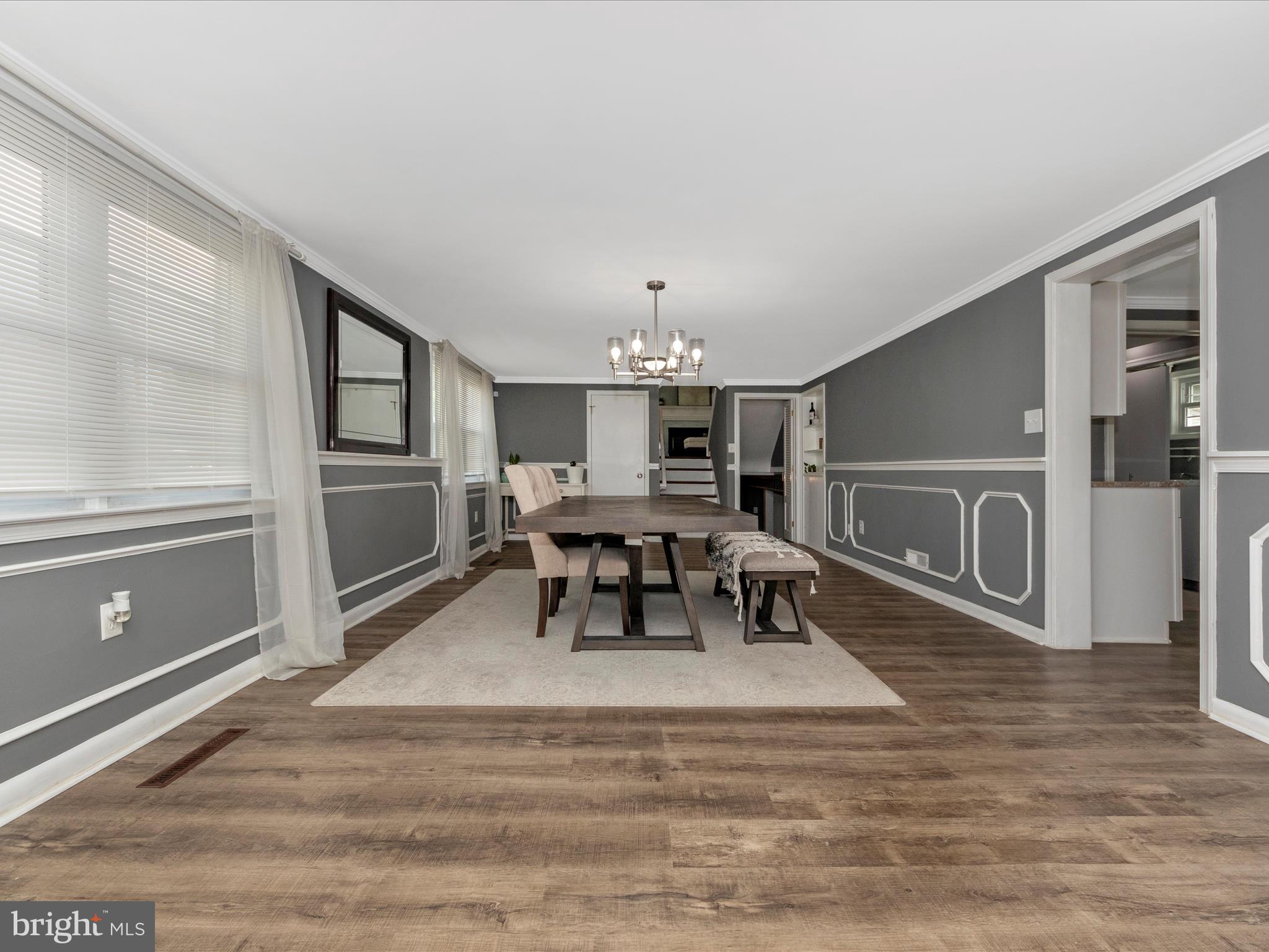 1206 Dulaney Valley Road Towson, MD 21286 - Photo 10 of 57 Dining Room