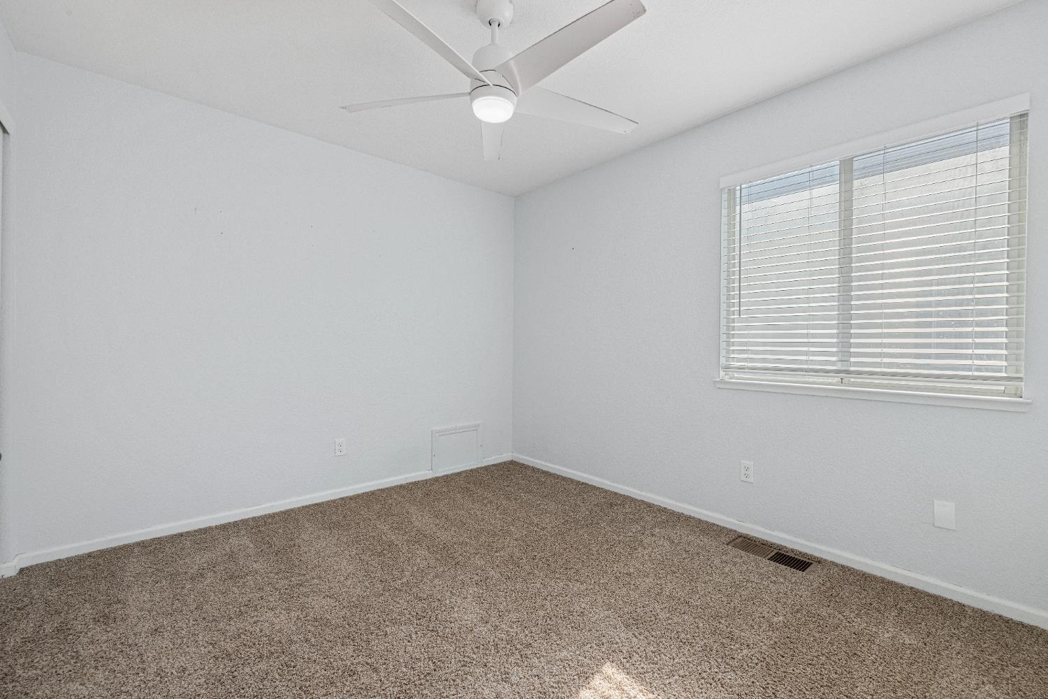 2521 Boston Way Modesto, CA 95355 - Photo 36 of 58