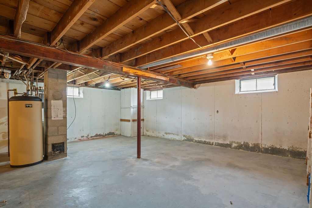 111 Verndale Street Warwick, RI 02889 - Photo 29 of 38