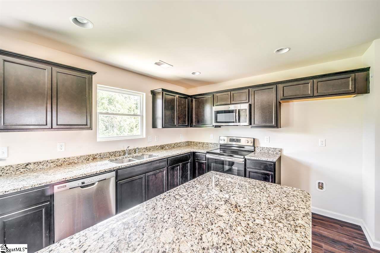 113 Butler Knoll Ct. Inman, SC 29349 - Photo 4 of 14
