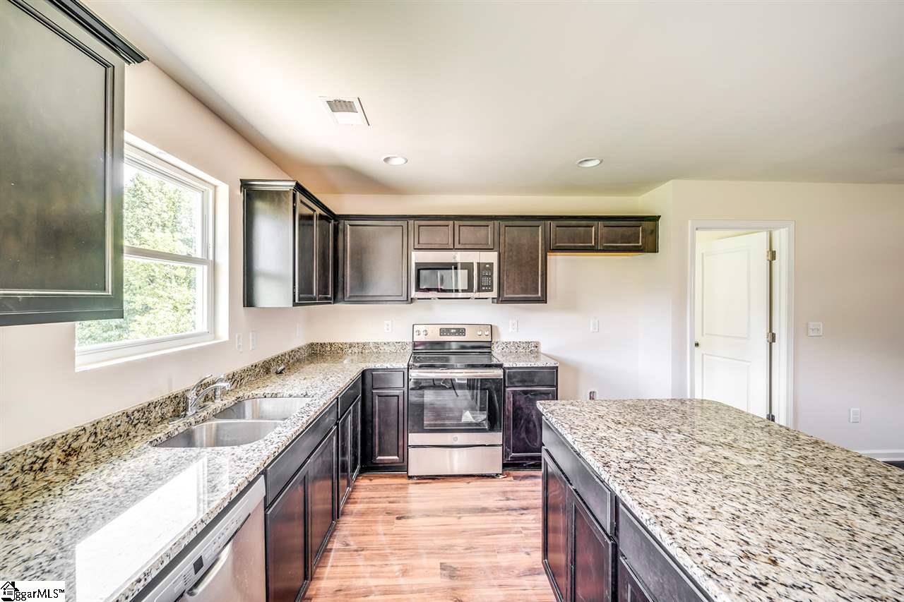 113 Butler Knoll Ct. Inman, SC 29349 - Photo 5 of 14
