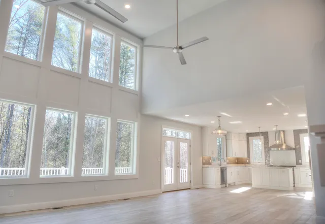 $1,588,000 | 17-4-28 17-4-28 Boiling Kettle Way, Unit 28, Bedford, NH 03110