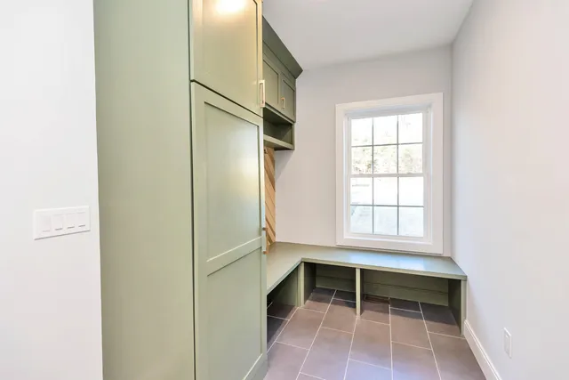 $1,588,000 | 17-4-28 17-4-28 Boiling Kettle Way, Unit 28, Bedford, NH 03110