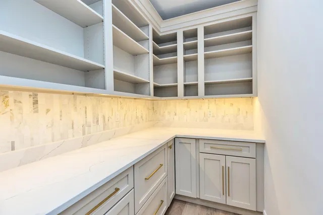 $1,588,000 | 17-4-28 17-4-28 Boiling Kettle Way, Unit 28, Bedford, NH 03110