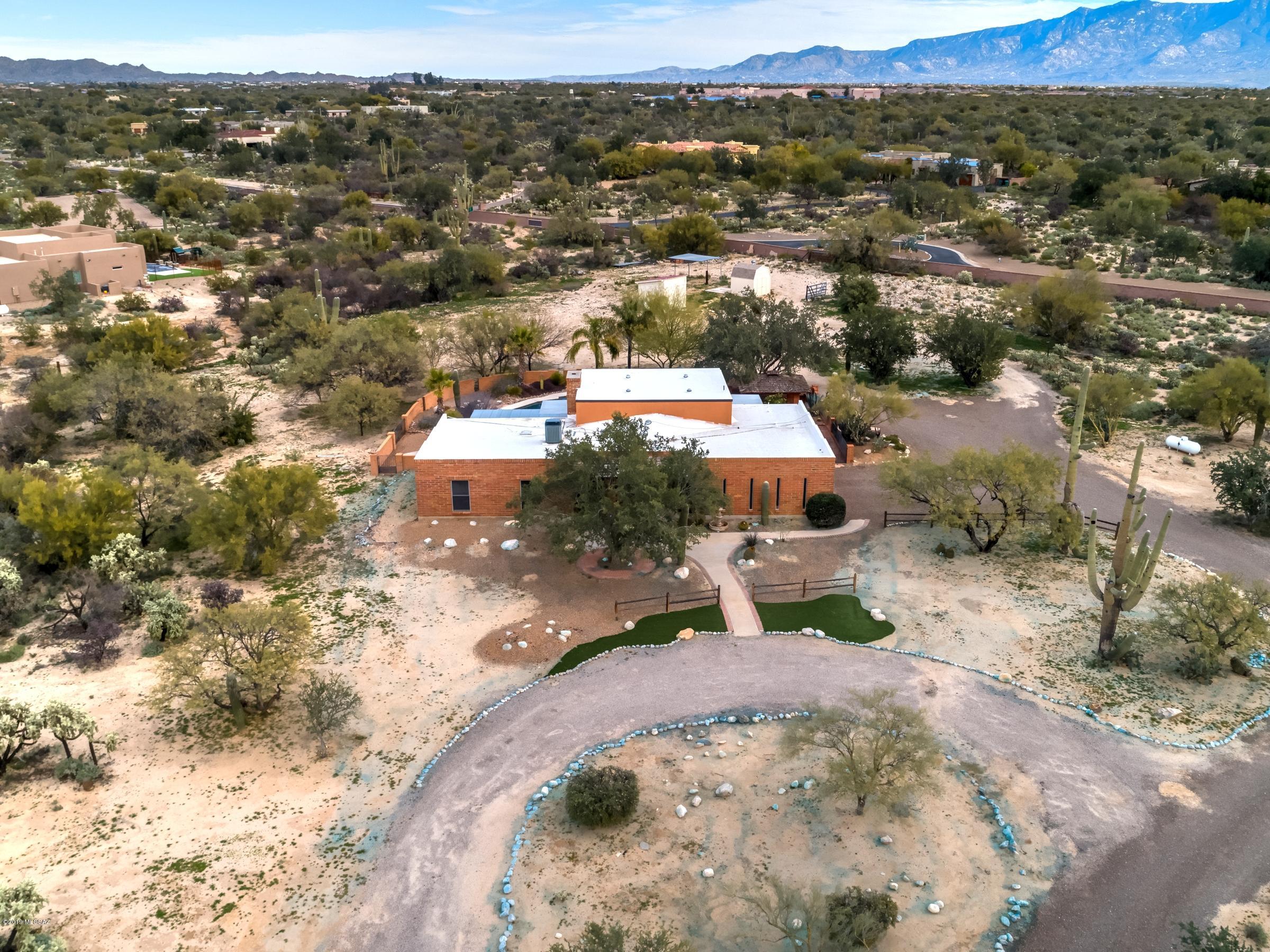 11390 North Shannon Road Tucson, AZ 85742 - Photo 15 of 32