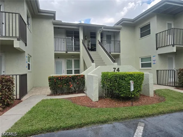 $139,900 | 7400 College Parkway, Unit 74D, Fort Myers, FL 33907