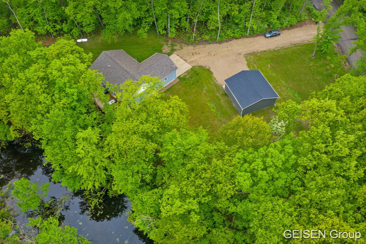 11651 Kickland Road Gowen, MI 49326 - Photo 36 of 43 IMG_1035