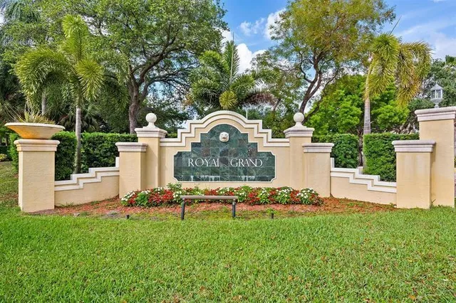 $2,400 | 2600 South University Drive, Unit 322, Davie, FL 33328