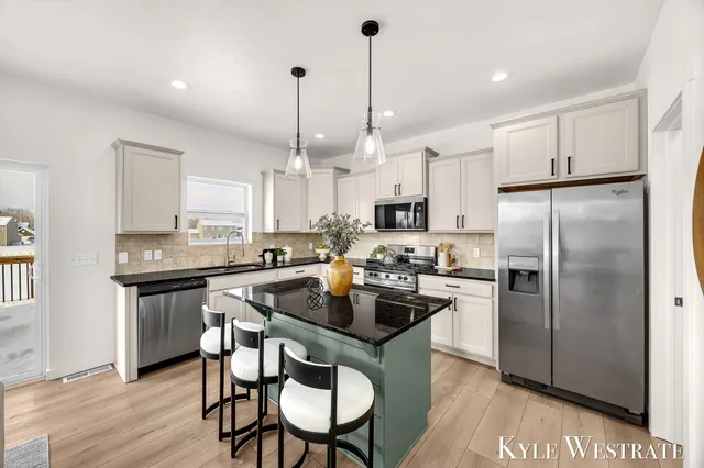 $449,900 | 4393 Wood Way Court, Cedar Springs, MI 49319