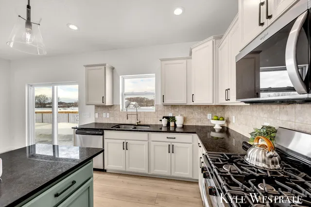 $449,900 | 4393 Wood Way Court, Cedar Springs, MI 49319