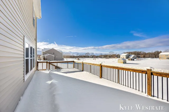 $449,900 | 4393 Wood Way Court, Cedar Springs, MI 49319