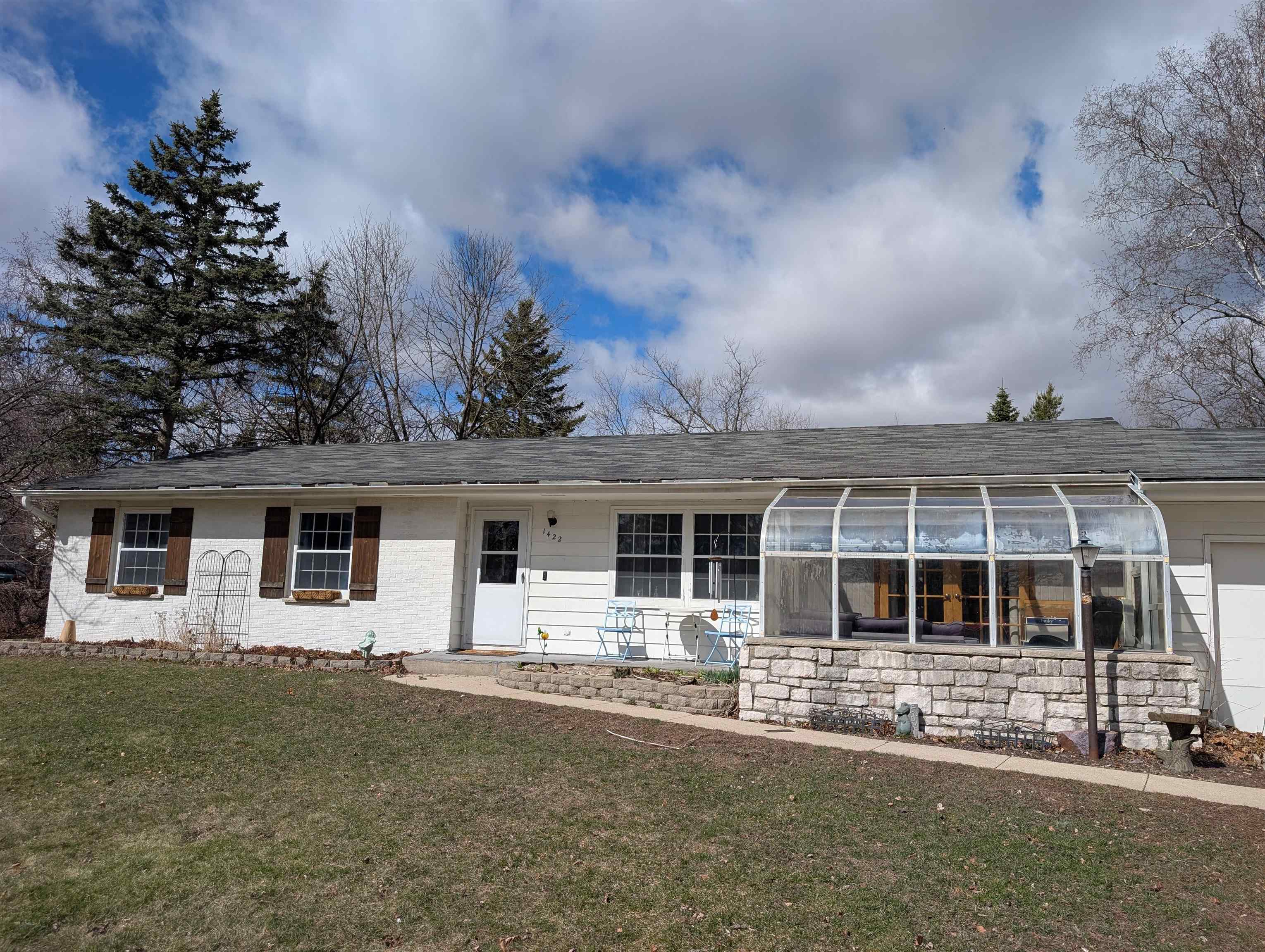 1422 Diamond Sun Prairie Sun Prairie, WI 53590 - Photo 1 of 32