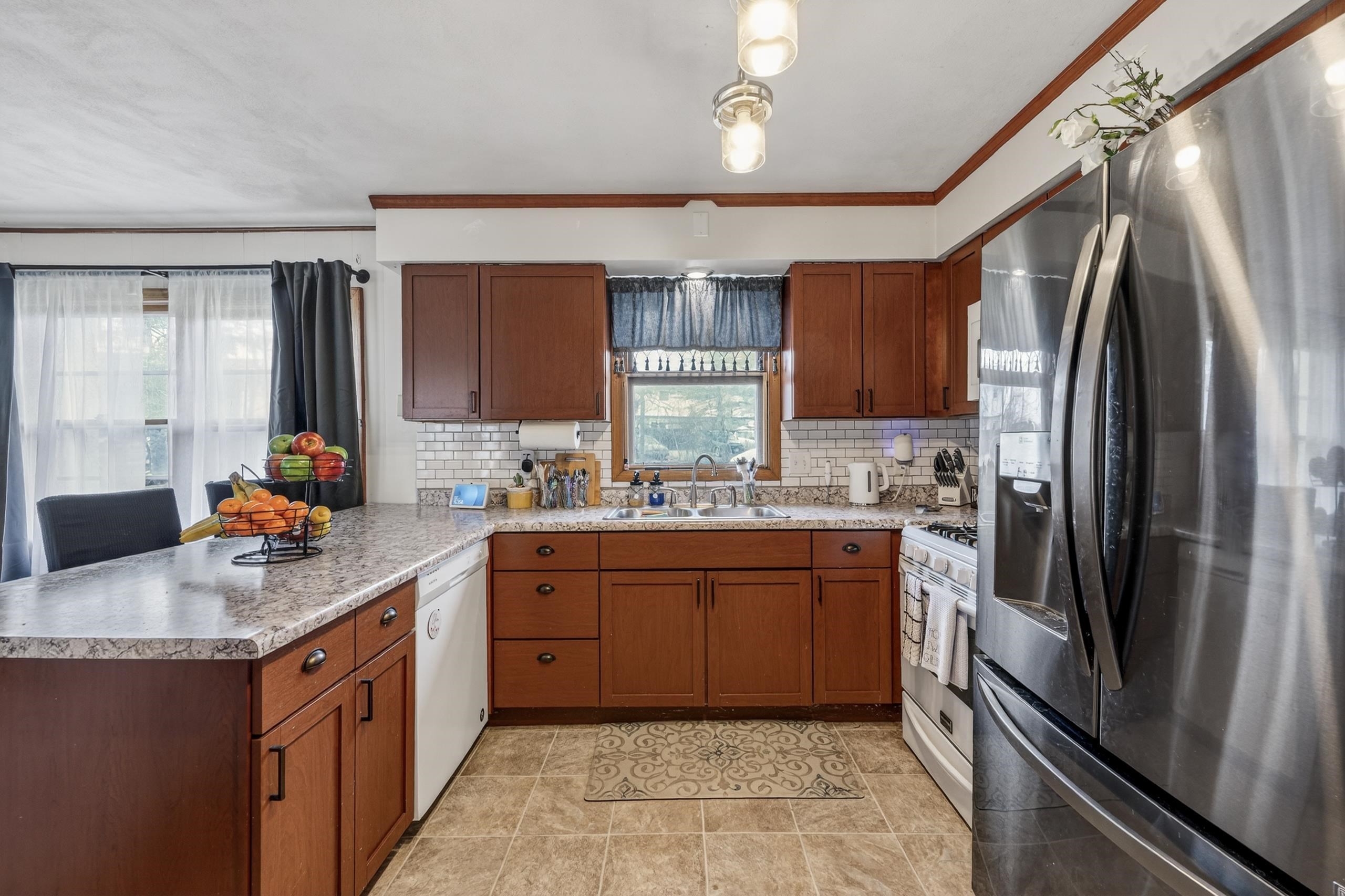 1422 Diamond Sun Prairie Sun Prairie, WI 53590 - Photo 13 of 32