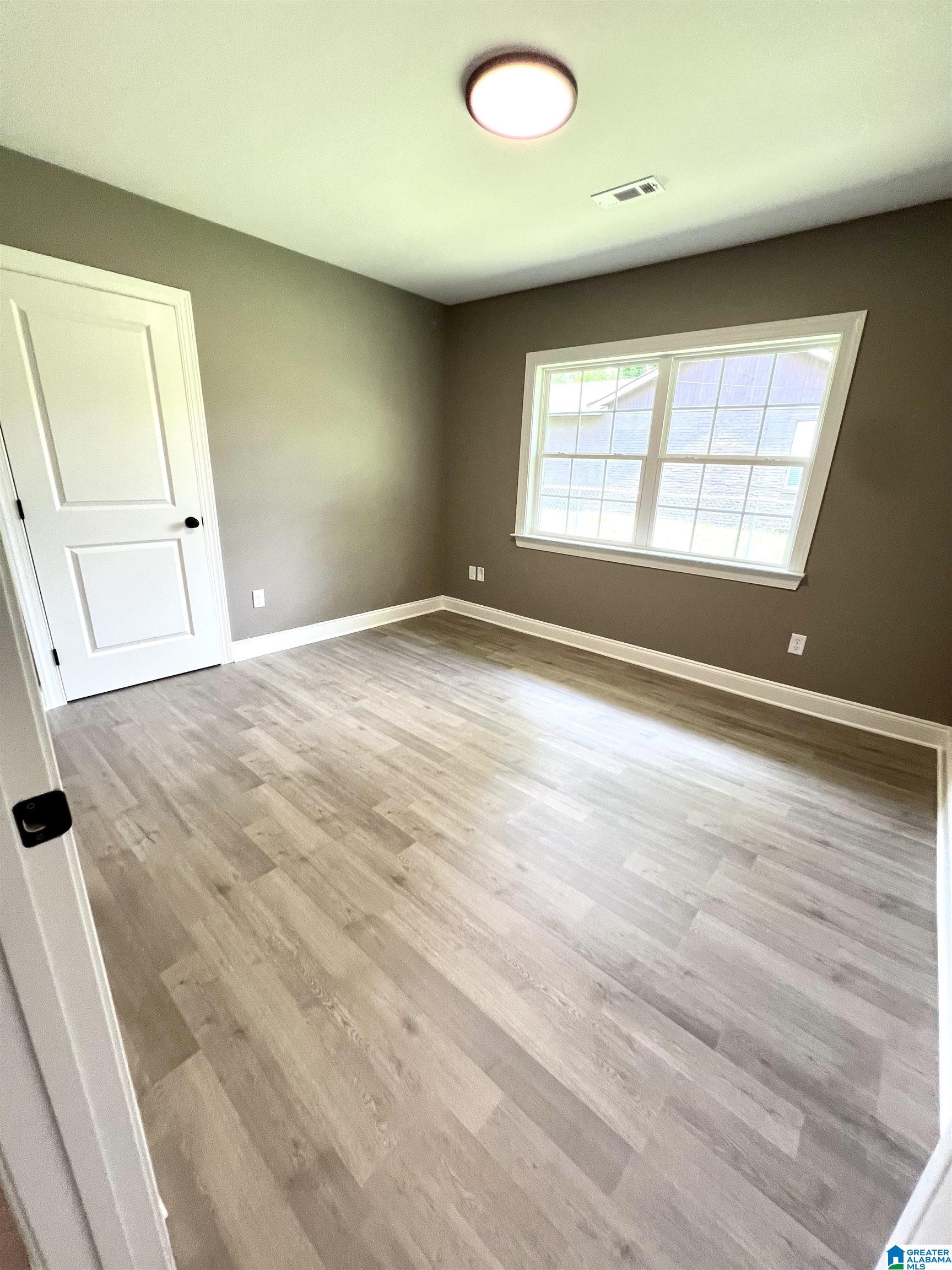 1409 4th Avenue North Clanton, AL 35045 - Photo 9 of 18