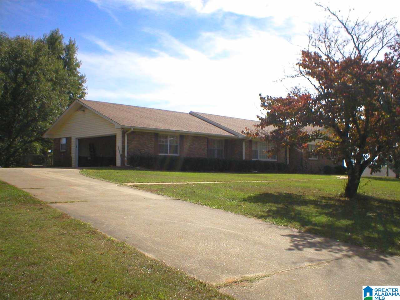 5049 South Shades Crest Road Bessemer, AL 35022 - Photo 3 of 44
