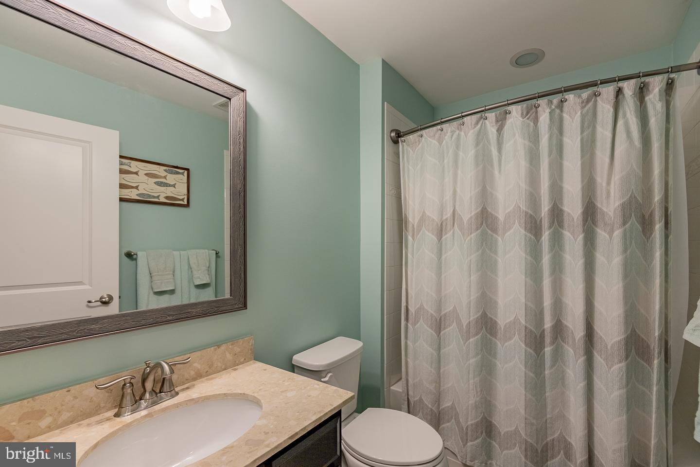719 Bender Road Phoenixville, PA 19460 - Photo 27 of 33 Full Bathroom