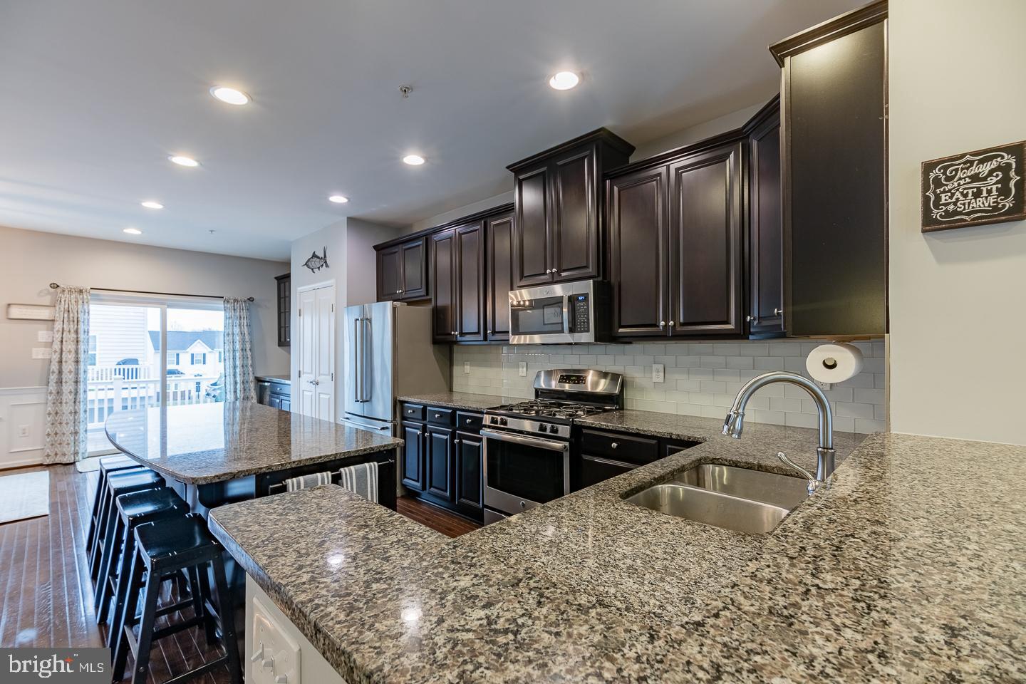 719 Bender Road Phoenixville, PA 19460 - Photo 9 of 33 Kitchen