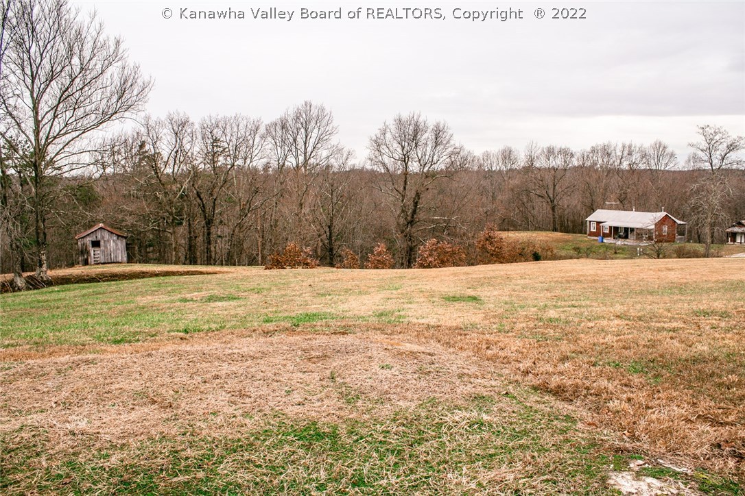 4075 Stone Lick Road Kenna, WV 25248 - Photo 4 of 20 Gallery Image 4