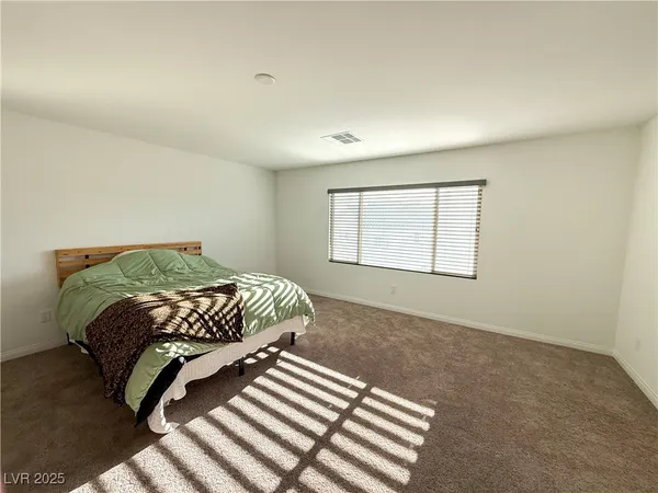 $2,860 | 5899 Amber Stone Court, Las Vegas, NV 89141
