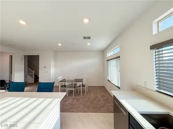 $2,860 | 5899 Amber Stone Court, Las Vegas, NV 89141