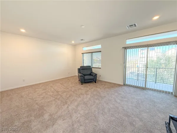 $2,860 | 5899 Amber Stone Court, Las Vegas, NV 89141