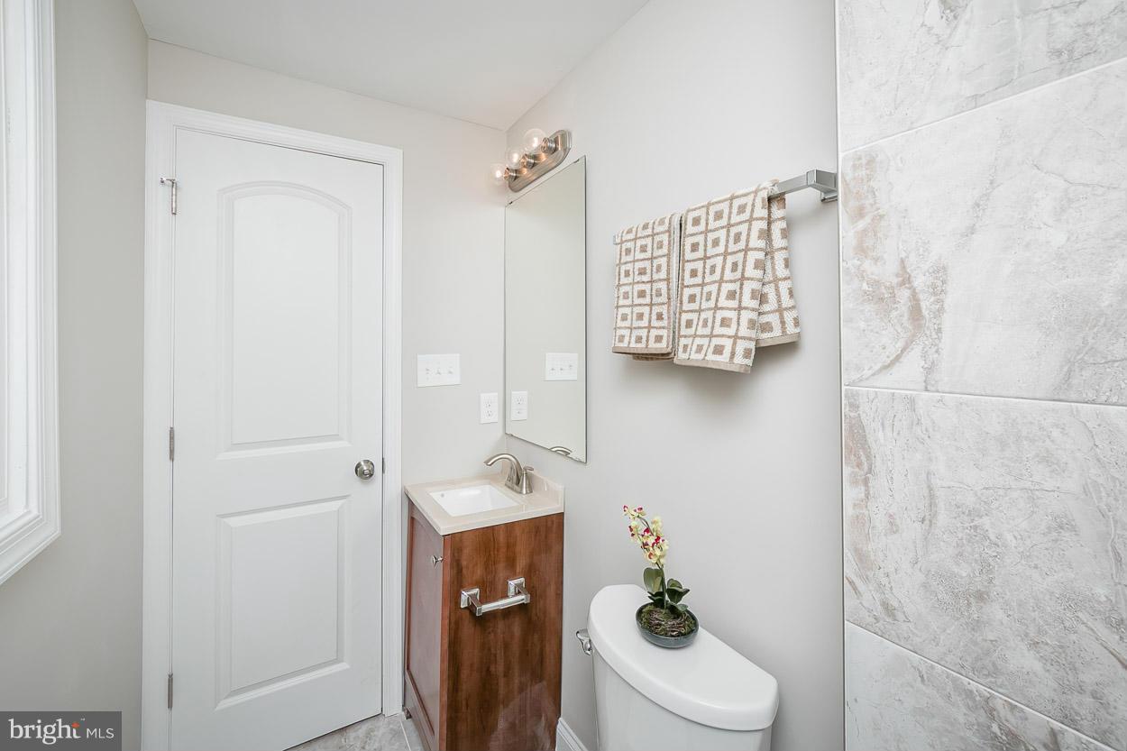 232 Cinder Road Lutherville-Timonium, MD 21093 - Photo 18 of 29 Bath (Master)