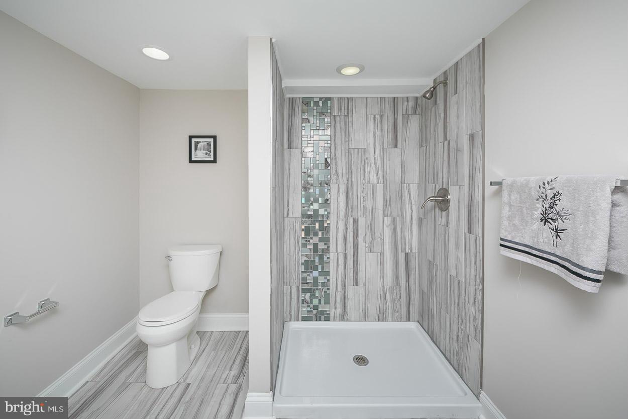 232 Cinder Road Lutherville-Timonium, MD 21093 - Photo 28 of 29 Bath