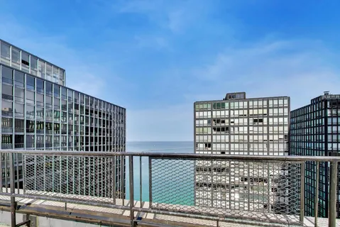 $160,000 | 253 East Delaware Place, Unit 12E, Chicago, IL 60611