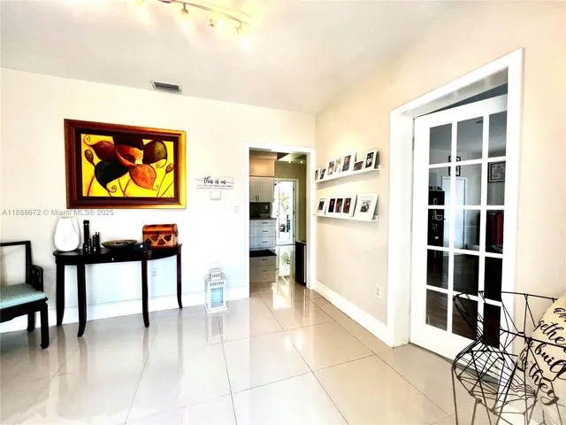 $2,300,000 | 7500 Southwest 81st Avenue, Miami, FL 33143