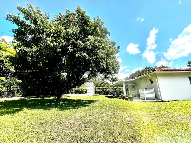 $2,300,000 | 7500 Southwest 81st Avenue, Miami, FL 33143
