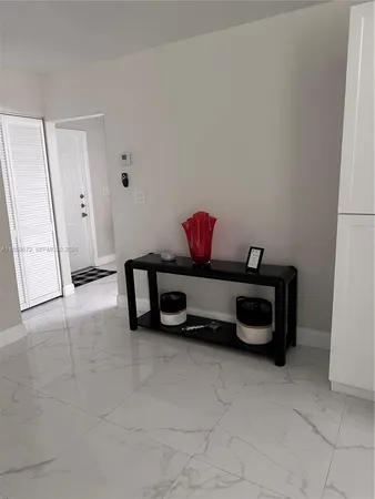 $2,300,000 | 7500 Southwest 81st Avenue, Miami, FL 33143