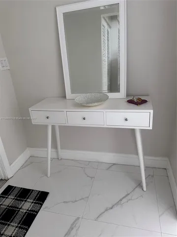 $2,300,000 | 7500 Southwest 81st Avenue, Miami, FL 33143