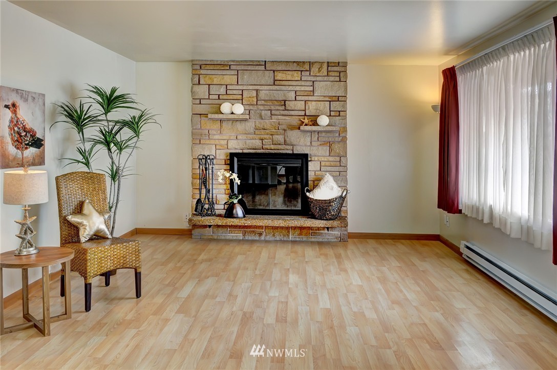 950 East 30th Street Bremerton, WA 98310 - Photo 16 of 24 Gallery Image 16