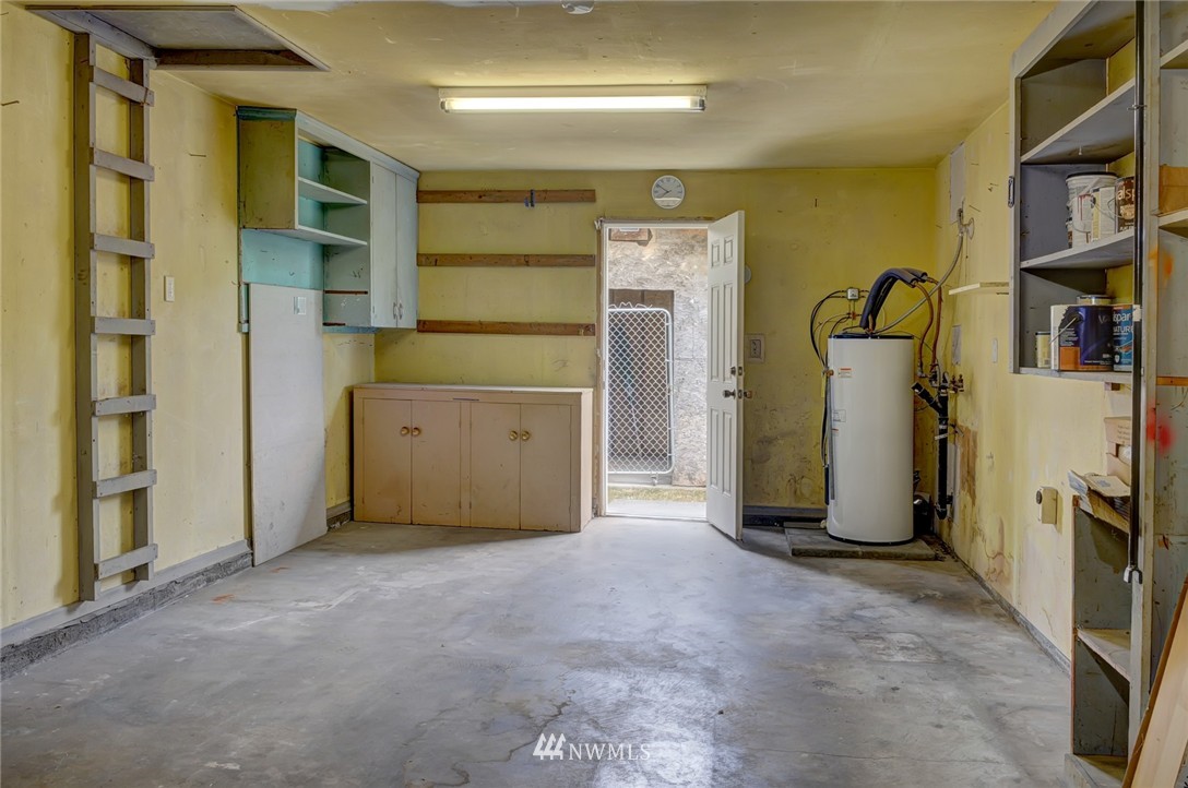 950 East 30th Street Bremerton, WA 98310 - Photo 18 of 24 Gallery Image 18