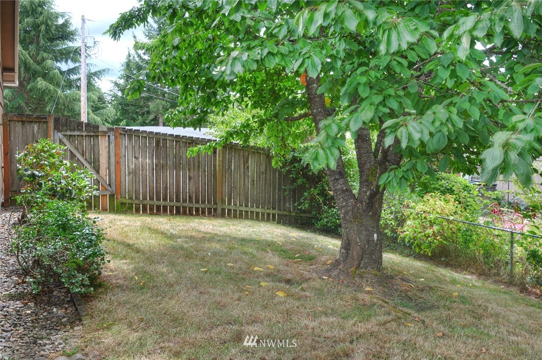 950 East 30th Street Bremerton, WA 98310 - Photo 22 of 24 Gallery Image 22