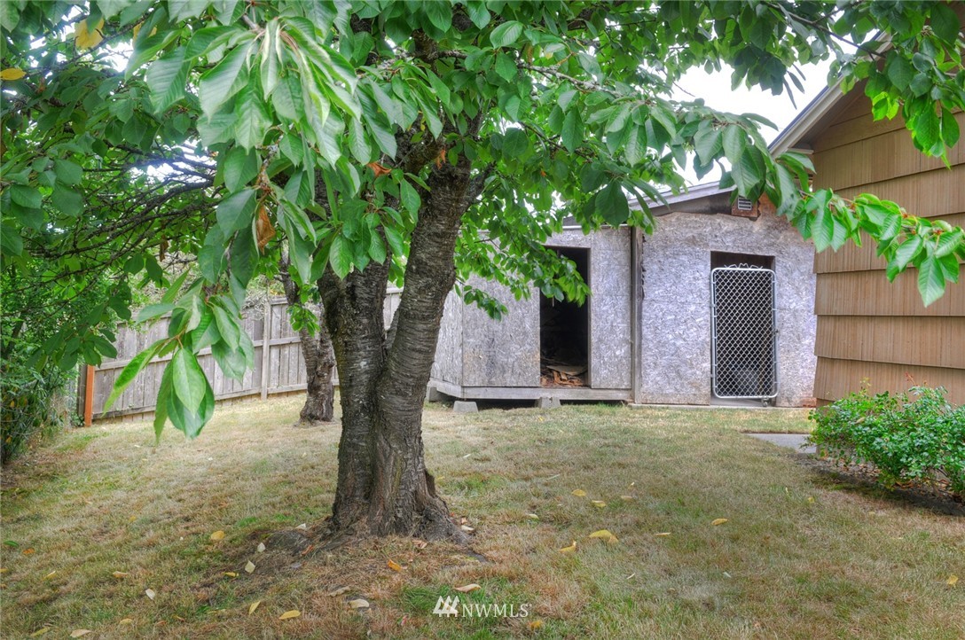 950 East 30th Street Bremerton, WA 98310 - Photo 23 of 24 Gallery Image 23