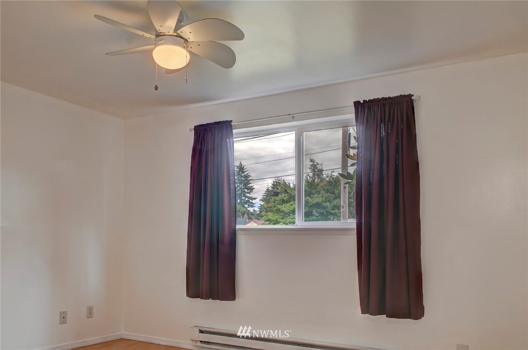 950 East 30th Street Bremerton, WA 98310 - Photo 9 of 24 Gallery Image 9