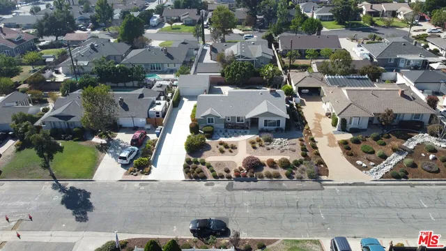 $1,100,000 | 137 North Burnaby Avenue, Glendora, CA 91741