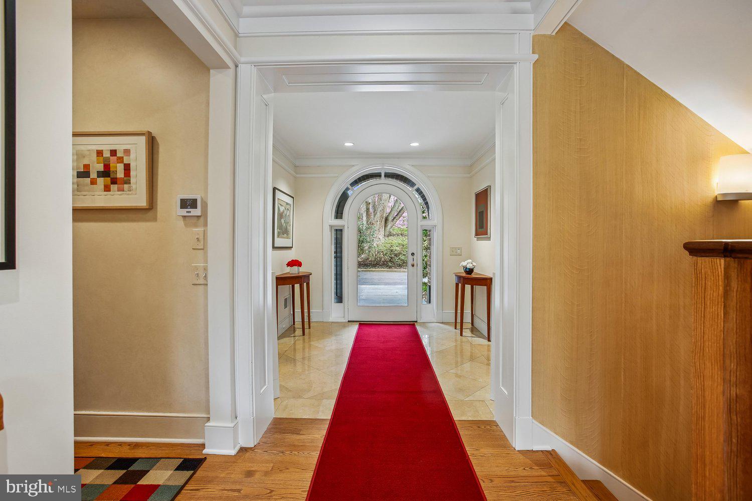 700 Belgrove Road McLean, VA 22101 - Photo 5 of 86 Entry