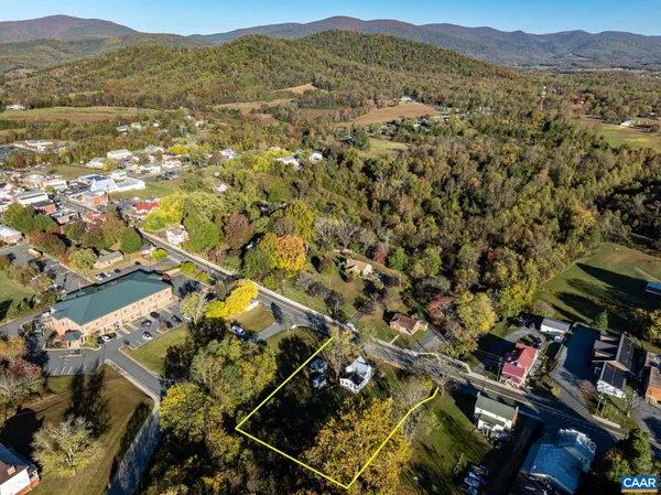 $267,000 | 276 Main Street, Stanardsville, VA 22973