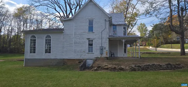 $267,000 | 276 Main Street, Stanardsville, VA 22973