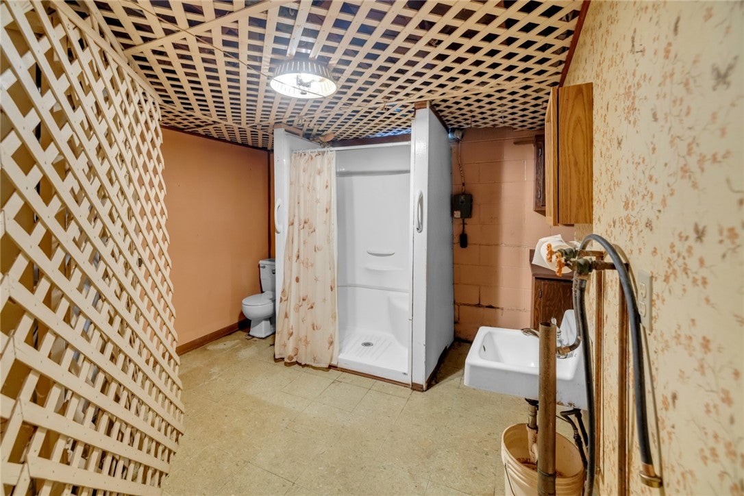 83 Greenridge Drive Decatur, IL 62526 - Photo 21 of 27 Gallery Image 21