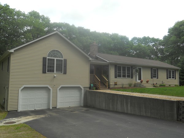 72 Duval Road Sutton, MA 01590 - Photo 1 of 27