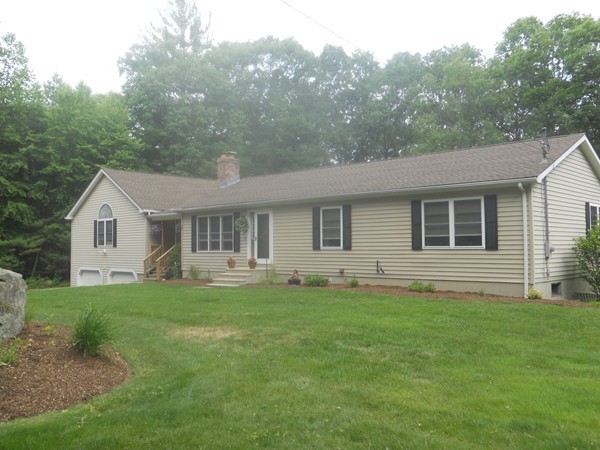 72 Duval Road Sutton, MA 01590 - Photo 2 of 27
