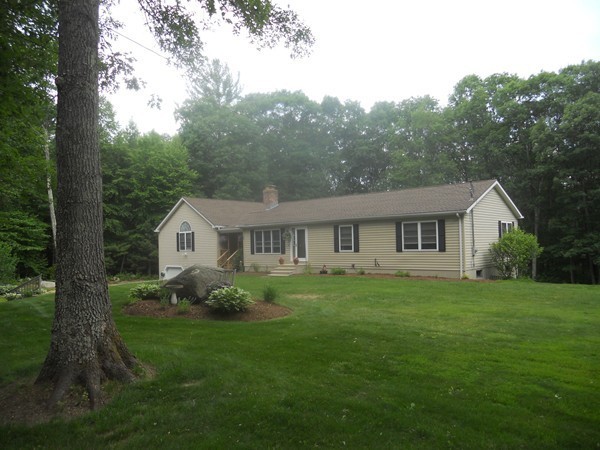 72 Duval Road Sutton, MA 01590 - Photo 3 of 27