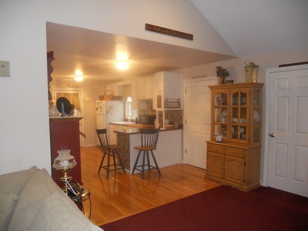72 Duval Road Sutton, MA 01590 - Photo 7 of 27