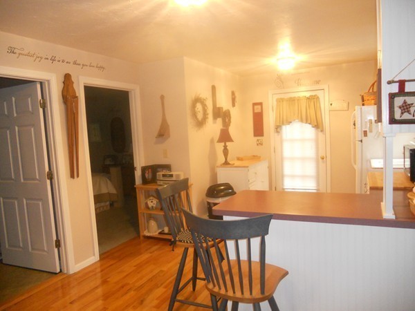 72 Duval Road Sutton, MA 01590 - Photo 8 of 27