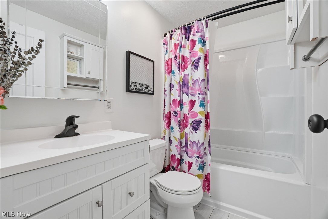 175 Henn Hyde Road Northeast Warren, OH 44484 - Photo 36 of 44