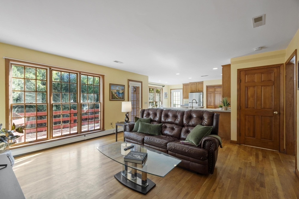 3 Farmstead Way Littleton, MA 01460 - Photo 12 of 41 Gallery Image 12