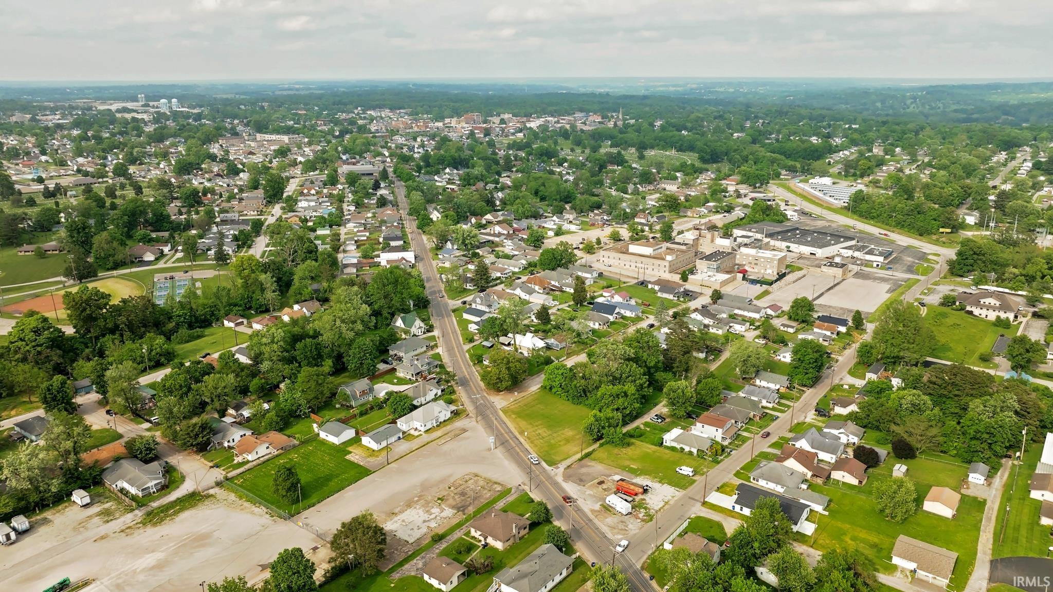 16 - 50 X 113) Bedford, IN 47421 - Photo 5 of 9